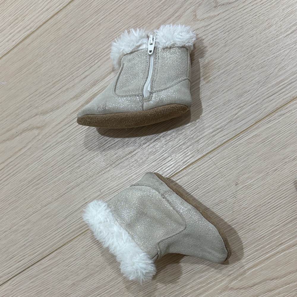 Cozy White Baby Booties with Fur Trim